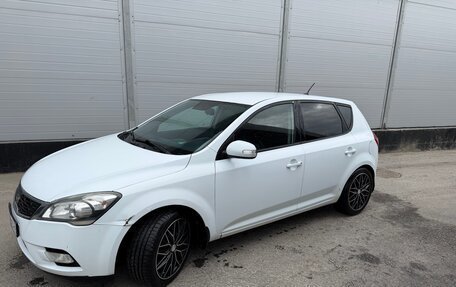 KIA cee'd I рестайлинг, 2010 год, 680 000 рублей, 11 фотография