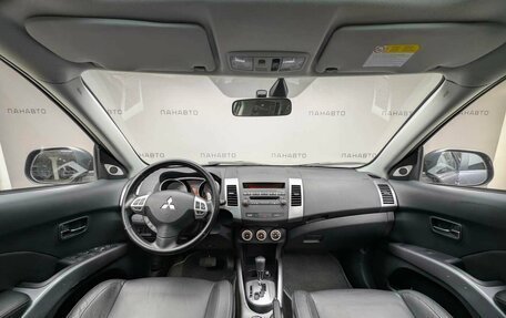 Mitsubishi Outlander III рестайлинг 3, 2008 год, 1 125 000 рублей, 13 фотография