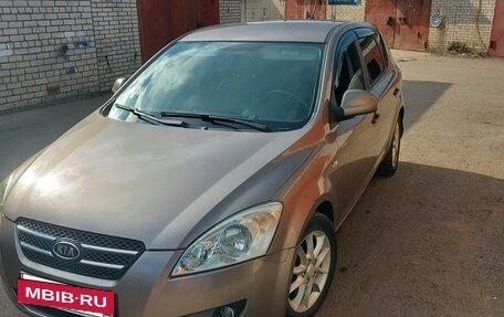 KIA cee'd I рестайлинг, 2007 год, 410 000 рублей, 3 фотография