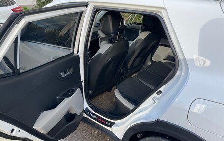 KIA Stonic, 2020 год, 2 000 000 рублей, 9 фотография