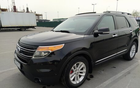 Ford Explorer VI, 2013 год, 1 500 000 рублей, 3 фотография