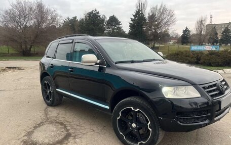 Volkswagen Touareg III, 2004 год, 720 000 рублей, 4 фотография