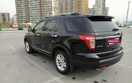 Ford Explorer VI, 2013 год, 1 500 000 рублей, 5 фотография