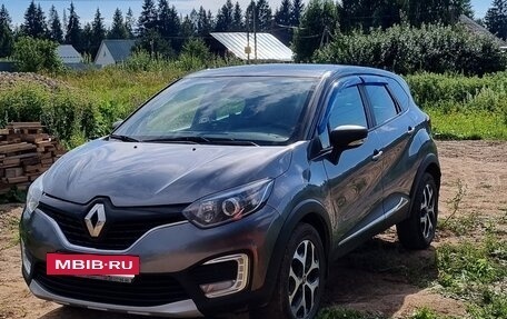 Renault Kaptur I рестайлинг, 2018 год, 1 450 000 рублей, 2 фотография