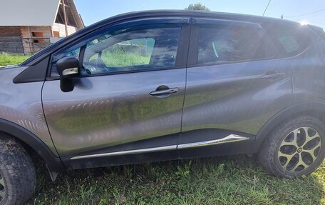 Renault Kaptur I рестайлинг, 2018 год, 1 450 000 рублей, 6 фотография