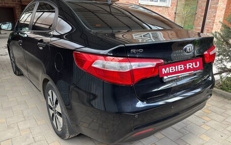 KIA Rio III рестайлинг, 2013 год, 900 000 рублей, 6 фотография