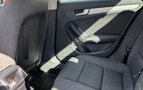 Audi A4, 2010 год, 1 011 000 рублей, 6 фотография