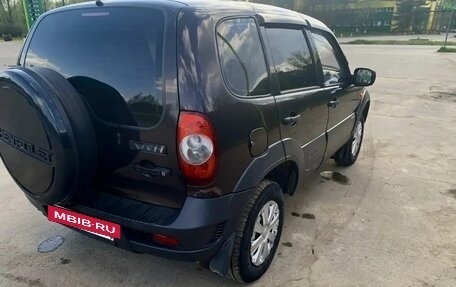 Chevrolet Niva I рестайлинг, 2009 год, 420 000 рублей, 8 фотография