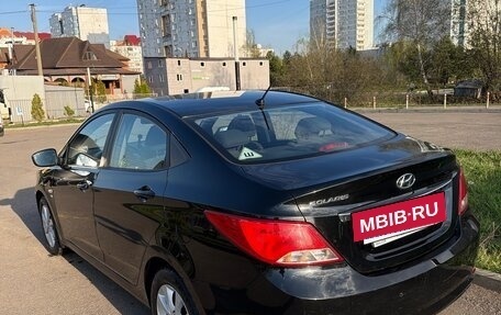 Hyundai Solaris II рестайлинг, 2016 год, 790 000 рублей, 3 фотография
