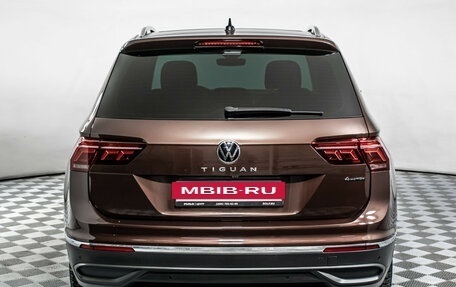 Volkswagen Tiguan II, 2021 год, 3 575 000 рублей, 6 фотография