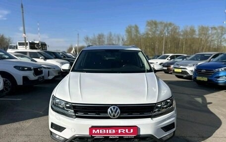 Volkswagen Tiguan II, 2017 год, 2 630 000 рублей, 3 фотография