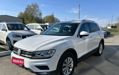 Volkswagen Tiguan II, 2017 год, 2 630 000 рублей, 4 фотография