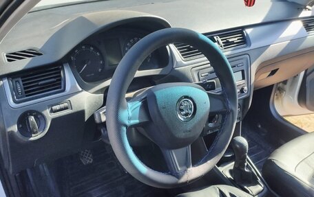 Skoda Rapid I, 2015 год, 630 000 рублей, 4 фотография