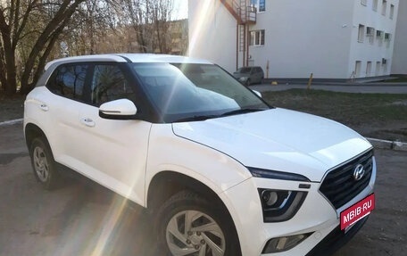 Hyundai Creta, 2022 год, 1 800 000 рублей, 2 фотография