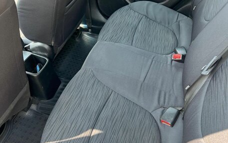 Hyundai Solaris II рестайлинг, 2016 год, 800 000 рублей, 6 фотография
