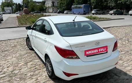 Hyundai Solaris II рестайлинг, 2016 год, 800 000 рублей, 4 фотография