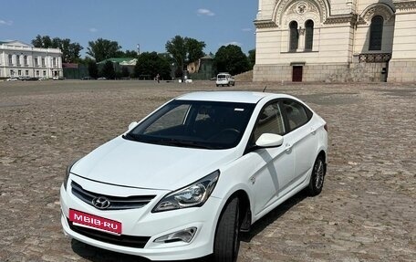 Hyundai Solaris II рестайлинг, 2016 год, 800 000 рублей, 8 фотография