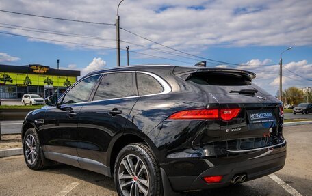 Jaguar F-Pace, 2017 год, 2 348 000 рублей, 5 фотография