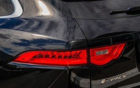 Jaguar F-Pace, 2017 год, 2 348 000 рублей, 10 фотография