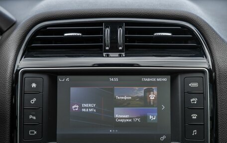 Jaguar F-Pace, 2017 год, 2 348 000 рублей, 20 фотография