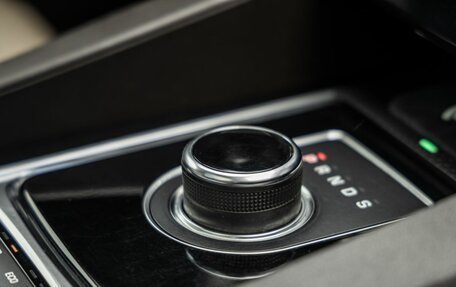 Jaguar F-Pace, 2017 год, 2 348 000 рублей, 29 фотография