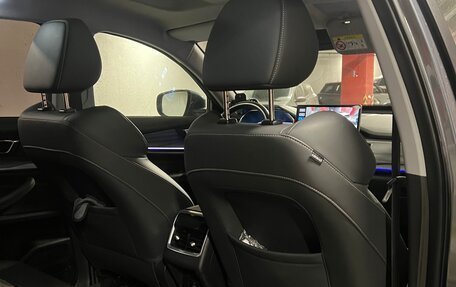 Chery Tiggo 8 Pro, 2021 год, 1 700 000 рублей, 5 фотография