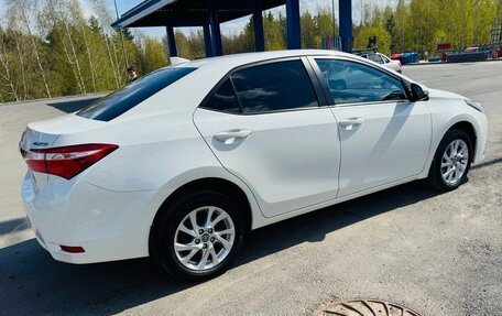 Toyota Corolla, 2018 год, 1 750 000 рублей, 2 фотография