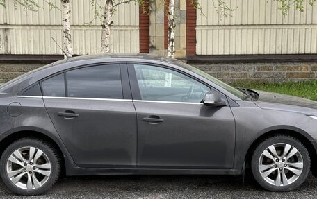 Chevrolet Cruze II, 2014 год, 750 000 рублей, 3 фотография