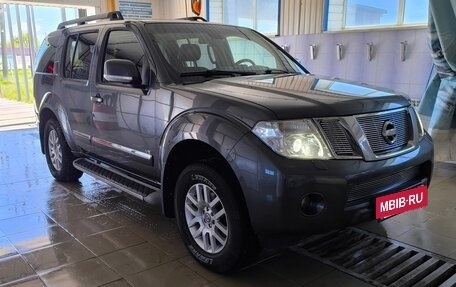 Nissan Pathfinder, 2011 год, 1 450 000 рублей, 3 фотография