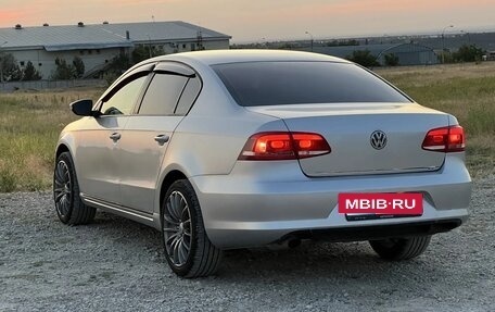 Volkswagen Passat B7, 2012 год, 990 000 рублей, 2 фотография