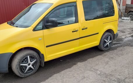 Volkswagen Caddy III рестайлинг, 2005 год, 650 000 рублей, 4 фотография