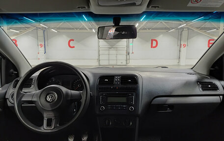 Volkswagen Polo VI (EU Market), 2012 год, 665 000 рублей, 18 фотография