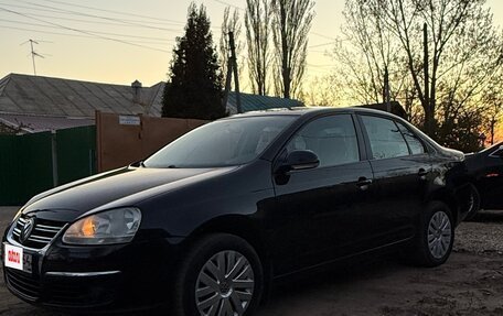 Volkswagen Jetta VI, 2009 год, 650 000 рублей, 2 фотография