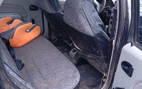 Renault Logan I, 2007 год, 155 000 рублей, 4 фотография