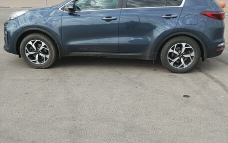 KIA Sportage IV рестайлинг, 2020 год, 2 450 000 рублей, 4 фотография
