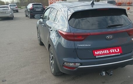 KIA Sportage IV рестайлинг, 2020 год, 2 450 000 рублей, 3 фотография