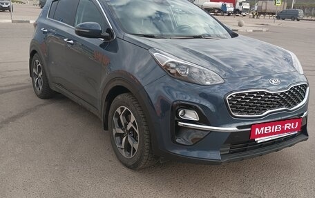 KIA Sportage IV рестайлинг, 2020 год, 2 450 000 рублей, 5 фотография