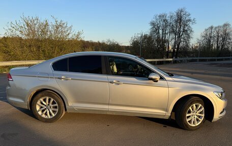 Volkswagen Passat B8 рестайлинг, 2017 год, 1 950 000 рублей, 4 фотография