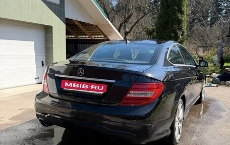 Mercedes-Benz C-Класс, 2012 год, 1 750 000 рублей, 4 фотография