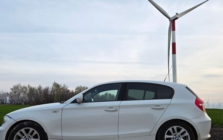 BMW 1 серия, 2010 год, 770 000 рублей, 2 фотография