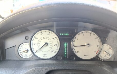 Chrysler 300C II, 2004 год, 700 000 рублей, 10 фотография