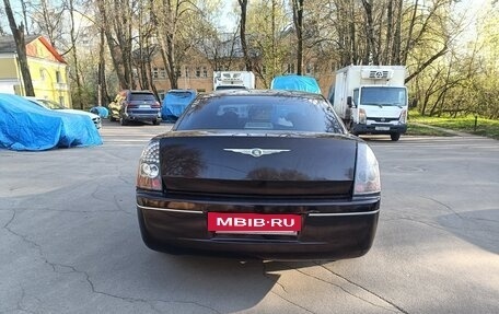 Chrysler 300C II, 2004 год, 700 000 рублей, 5 фотография