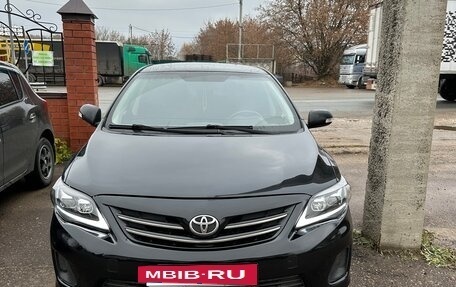 Toyota Corolla, 2011 год, 890 000 рублей, 3 фотография