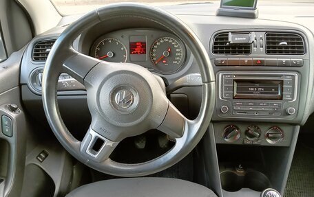 Volkswagen Polo VI (EU Market), 2013 год, 550 000 рублей, 15 фотография