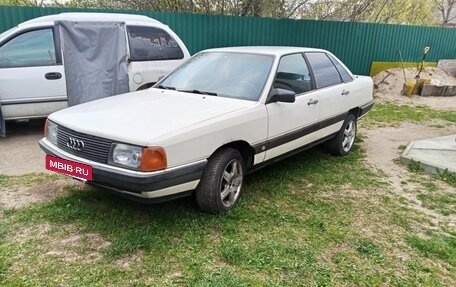 Audi 100, 1986 год, 145 000 рублей, 2 фотография