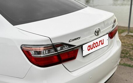 Toyota Camry, 2017 год, 2 400 000 рублей, 17 фотография