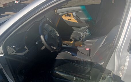 Toyota Camry, 2006 год, 850 000 рублей, 2 фотография