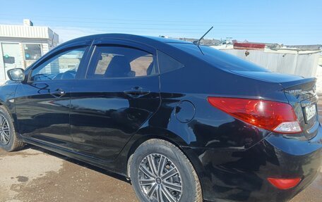 Hyundai Solaris II рестайлинг, 2014 год, 717 000 рублей, 3 фотография