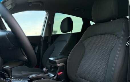 Hyundai ix35 I рестайлинг, 2011 год, 1 249 000 рублей, 10 фотография