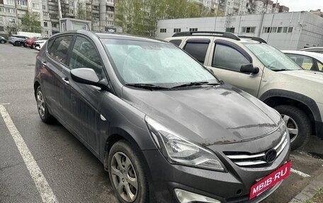 Hyundai Solaris II рестайлинг, 2015 год, 649 000 рублей, 2 фотография